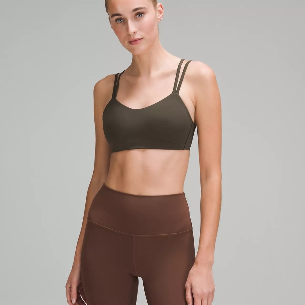 Lululemon like a cloud bra